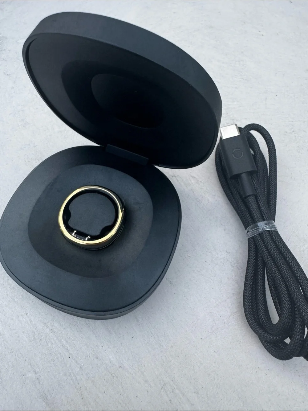 RingConn Gen 2 Smart Ring Gold Size 9 Sleep Fitness Tracker Charger Included